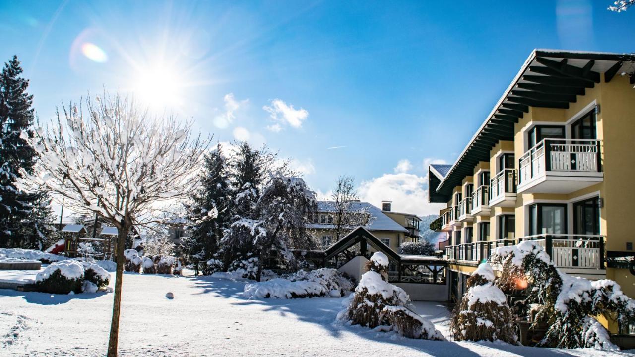 Hotel Familiengut Ertlhof Seeboden Exterior foto